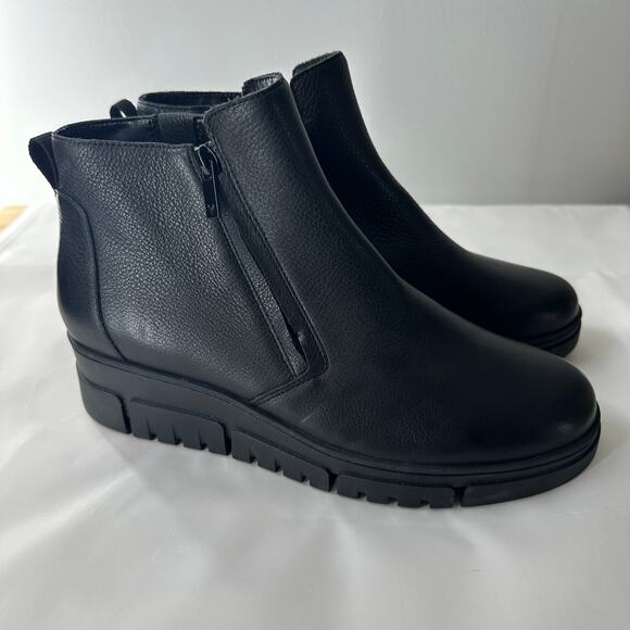 Vionic Women's Black Leather Wedge Uptown Sur Ankle Boot, Size 9.5, NWOT - Picture 3 of 8